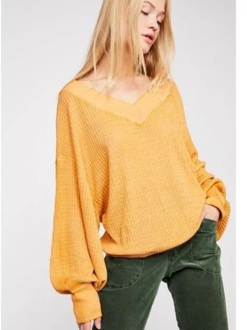 THE FREE PEOPLE South Side Thermal Pullover Top Sz S Celestial Gold